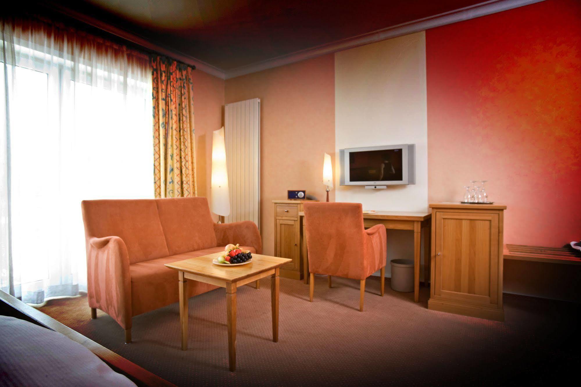 Hotel Sonne Rheda-Wiedenbrück Eksteriør billede
